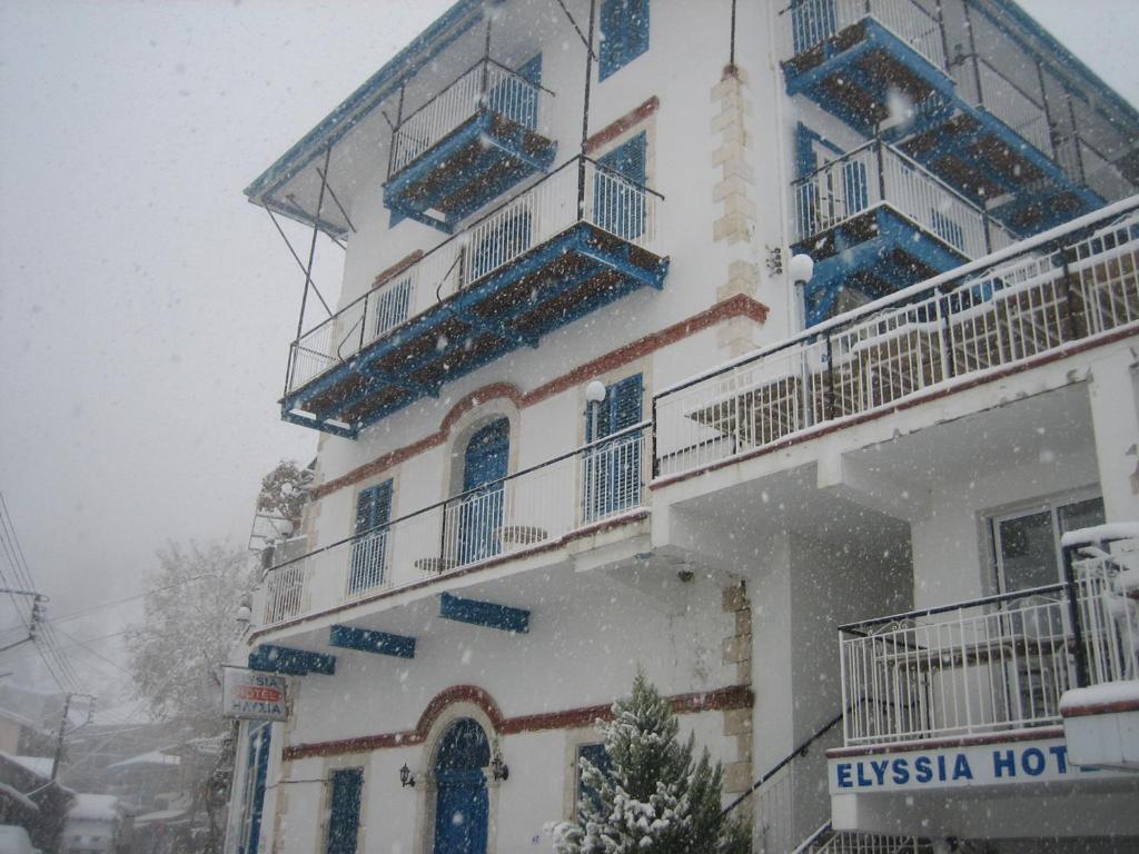 Elyssia Hotel Педулас Экстерьер фото